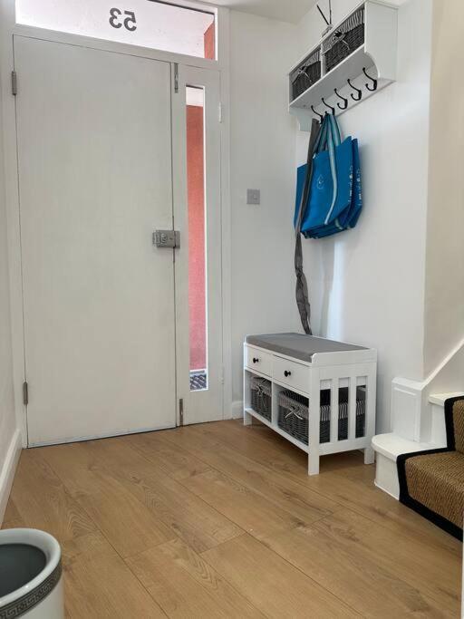 Stylish, Smart & Fun 4 Bed Home Londres Extérieur photo