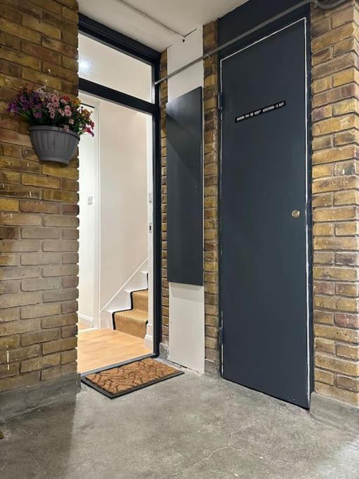 Stylish, Smart & Fun 4 Bed Home Londres Extérieur photo